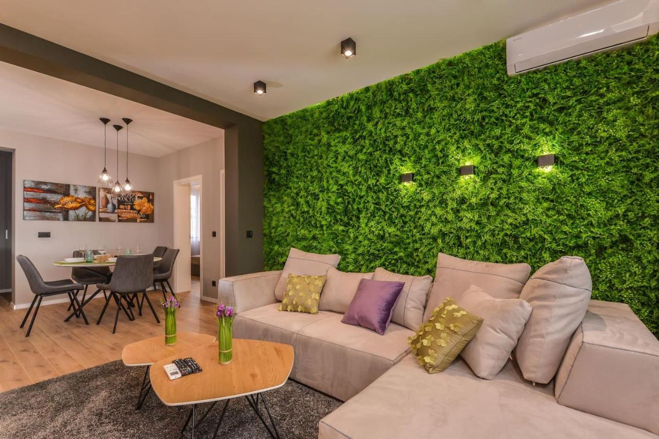 Urban Eden - Lux & Style, 2-Bedroom, 2-Bathroom صوفيا المظهر الخارجي الصورة