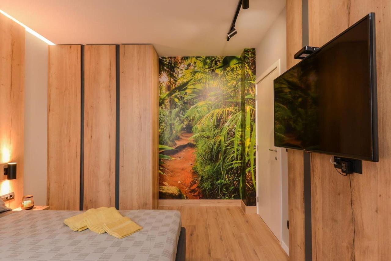 Urban Eden - Lux & Style, 2-Bedroom, 2-Bathroom صوفيا المظهر الخارجي الصورة