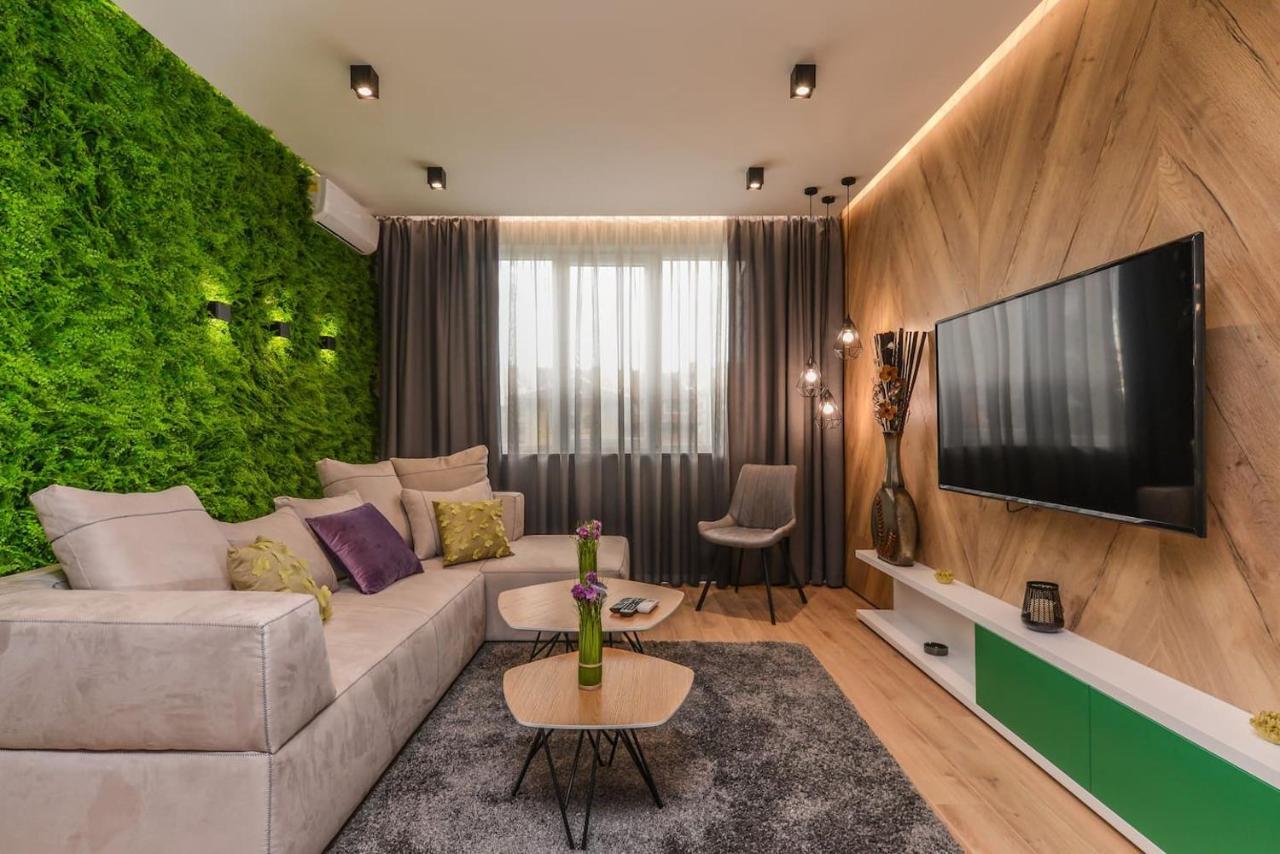 Urban Eden - Lux & Style, 2-Bedroom, 2-Bathroom صوفيا المظهر الخارجي الصورة